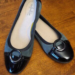 Collection by Clarks ~ Sz 8.5M ~ Slip on Ballet Flats ~ Excellent/New Condition
